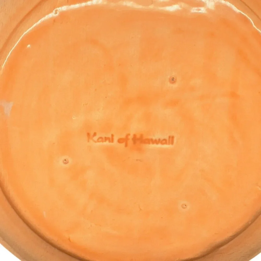 Kani Of Hawaii Handmade Pottery Plate 10" Gold / Red Anthurium & Green Leaves‎ - Picture 3 of 5